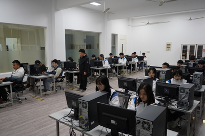 計(jì)算機(jī)網(wǎng)絡(luò)實(shí)驗(yàn)室 推動(dòng)技術(shù)創(chuàng)新與專業(yè)咨詢